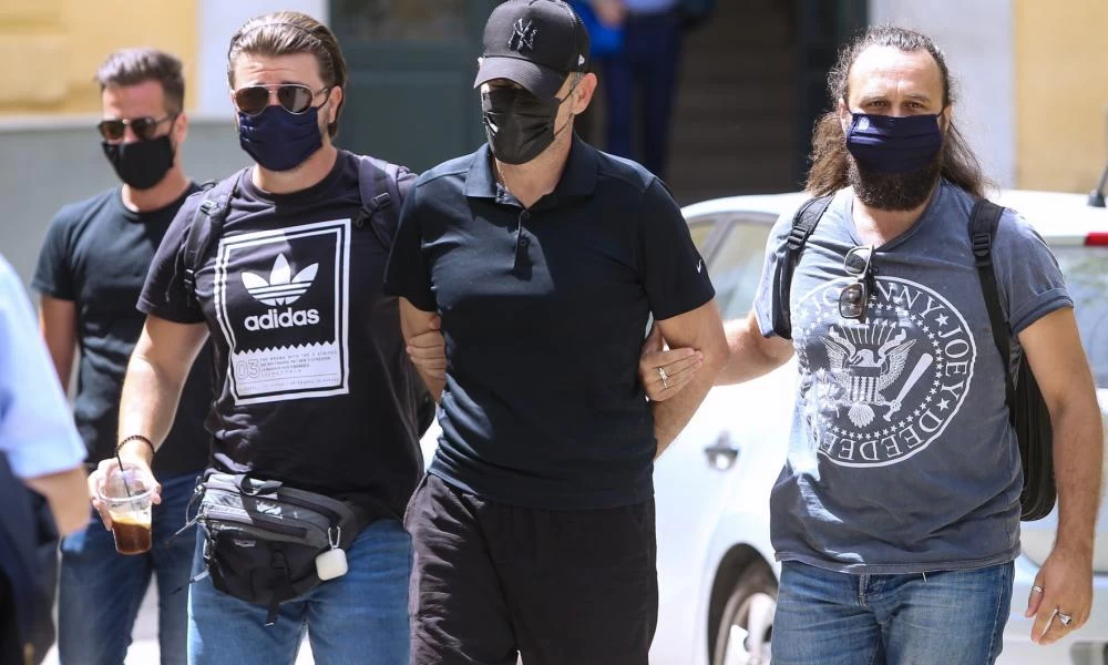 Πινακοθήκη: Ο "φιλότεχνος" ληστής είχε 'ξαφρίσει" και άλλα έργα τέχνης;